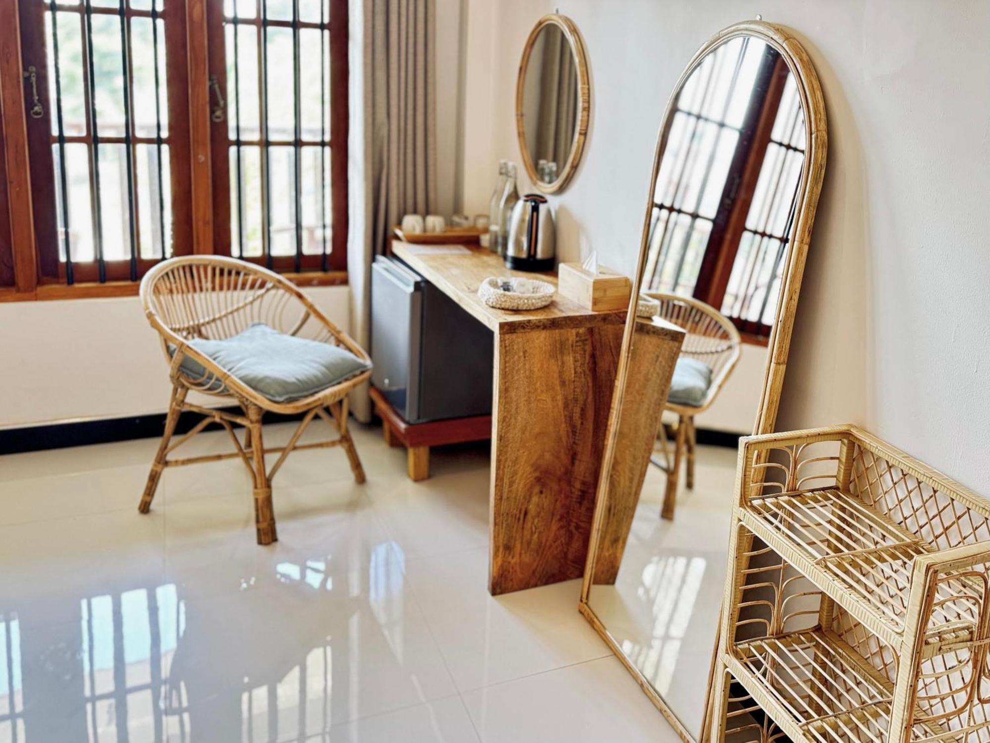Oltremare Mirissa Hotel Bagian luar foto